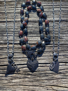 Black and Brick Agate Bezel Necklace with Black Spinel Clasp